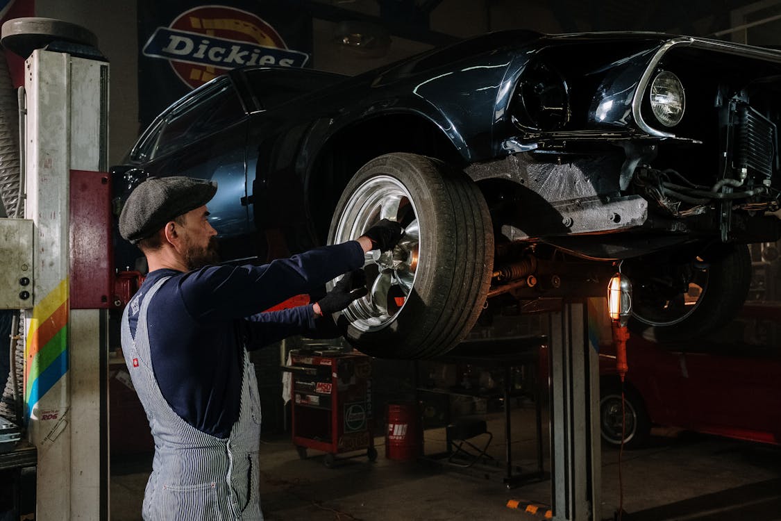 Mobile tyre service